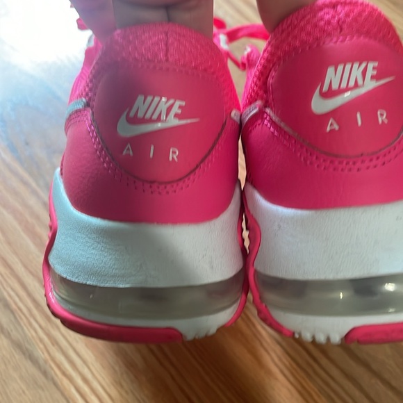 EUC Nike Air Max - Picture 3 of 6